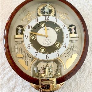 SEIKO CHARMING BELL MUSICAL WALL CLOCK MELODIES IN MOTION